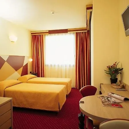 Art & Aeroporto 4* Stezzano