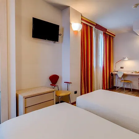 Hotel Art & Aeroporto 4*