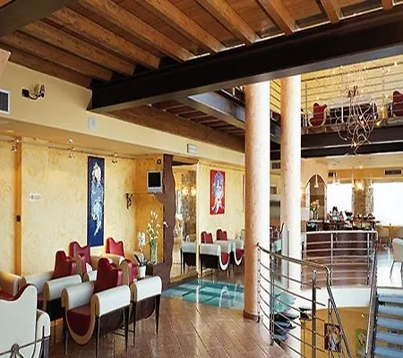 Art & Aeroporto Ξενοδοχείο 4*